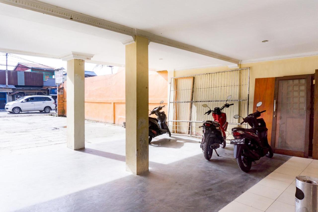Hotel Reddoorz Near Sentani Airport Jayapura Esterno foto